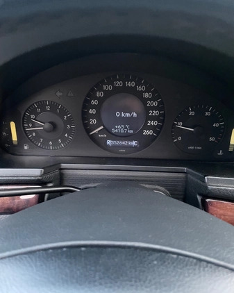 Mercedes-Benz Klasa E cena 25900 przebieg: 352642, rok produkcji 2004 z Strzegom małe 37